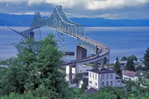 Astoria-Megler truss bridge spanning the the Columbia River between Astoria, Oregon Astoria-Megler truss bridge spanning the the Columbia River between Astoria, Oregon