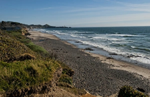 Beautifulk rough beach of Oregon Coast called Moolack Beach Lookout with waves and ocean Beautifulk rough beach of Oregon Coast called Moolack Beach Lookout with waves and ocean