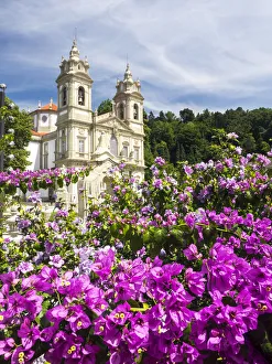 Bom Jesus do Monte complex with bright flowers Bom Jesus do Monte complex with bright flowers