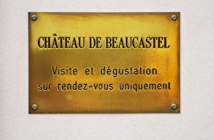 Brass plate at the entrance - visits and tastings on appointment only Brass plate at the entrance - visits and tastings on appointment only