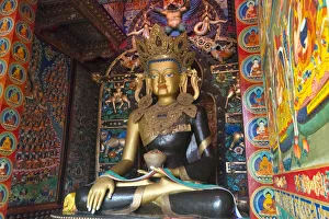 Buddhist statue in Litang Monastery (Changchunkeersi), Litang, western Sichuan, China Buddhist statue in Litang Monastery (Changchunkeersi), Litang, western Sichuan, China