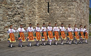The childrens dance group at the Baba Vida Fortress The childrens dance group at the Baba Vida Fortress