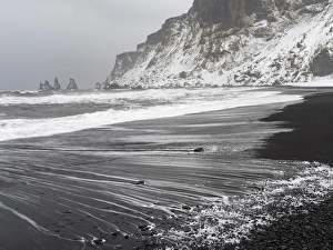 Coast of the North Atlantic near Vik y Myrdal during winter Coast of the North Atlantic near Vik y Myrdal during winter