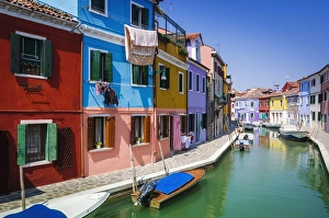 Colorful houses and canal, Burano, Veneto, Italy Colorful houses and canal, Burano, Veneto, Italy