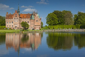 Denmark, Funen, Egeskov, Egeskov Castle, exterior Denmark, Funen, Egeskov, Egeskov Castle, exterior