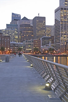 Dusk lighting Pier Fourteen, 2009, San Francisco California Dusk lighting Pier Fourteen, 2009, San Francisco California