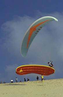 Europe, France, Aquitania, Dunes du Pilat. Paragliding on atlantic coast Europe, France, Aquitania, Dunes du Pilat. Paragliding on atlantic coast