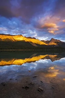 Evening light on Maligne Lake and Sampson Peak, Jasper National Park, Alberta, Canada Evening light on Maligne Lake and Sampson Peak, Jasper National Park, Alberta, Canada