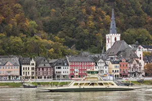 Germany, Rheinland-Pfalz, St. Goar, Rhein River ferry Germany, Rheinland-Pfalz, St. Goar, Rhein River ferry