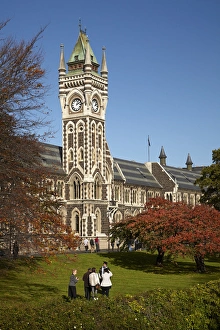 Graduation photos in front of the Clock Tower, Registry Building Graduation photos in front of the Clock Tower, Registry Building