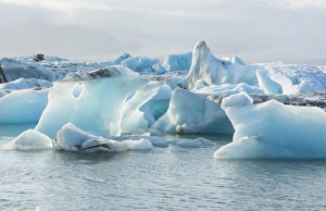 Iceland Jokulsarlon glaciers and icebergs on lake lagoon on edge of Vatnajokull National Iceland Jokulsarlon glaciers and icebergs on lake lagoon on edge of Vatnajokull National