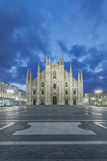 Italy, Milan, Milan Cathedral (Doumo di Milano) the largest cathedral in Itlay at Dawn Italy, Milan, Milan Cathedral (Doumo di Milano) the largest cathedral in Itlay at Dawn