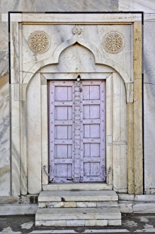 Lavender colored door, Taj Mahal, a mausoleum located in Agra, India, built by Mughal Lavender colored door, Taj Mahal, a mausoleum located in Agra, India, built by Mughal