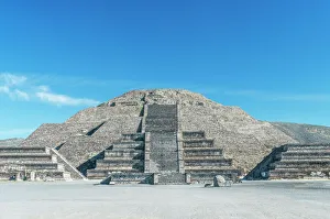 Mexico, Mexico, Teotihuacan Archaeological Site, Pyramid of the Moon Mexico, Mexico, Teotihuacan Archaeological Site, Pyramid of the Moon