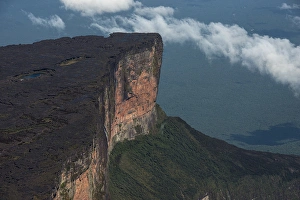 Mount Roraima Pakaraima Mountains Near Phillipai West GUYANA South America Mount Mount Roraima Pakaraima Mountains Near Phillipai West GUYANA South America Mount