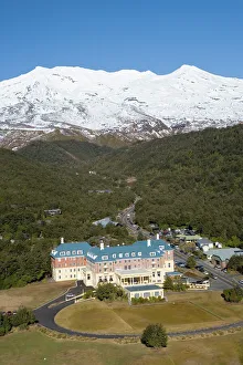 Mt Ruapehu and Grand Chateau, Tongariro National Park, Central Plateau, North Island Mt Ruapehu and Grand Chateau, Tongariro National Park, Central Plateau, North Island