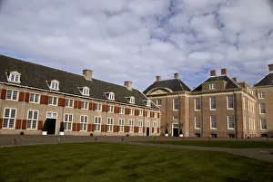 Netherlands (aka Holland), Apeldoorn near Arnhem. National Museum Paleis Het Loo Netherlands (aka Holland), Apeldoorn near Arnhem. National Museum Paleis Het Loo