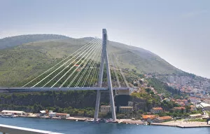 Images Dated 9th July 2006: The new Dubrovnik Franjo Tudman Franja Tudmana suspension bridge at the entrance