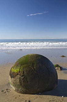 New Zealand, South Island, North Otago, Moeraki Boulders New Zealand, South Island, North Otago, Moeraki Boulders