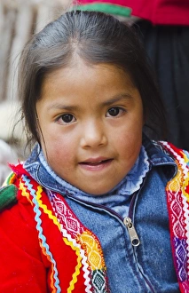 Portrait of young girl with traditional dress in Cusco Cuzco Peru South America (MR) Portrait of young girl with traditional dress in Cusco Cuzco Peru South America (MR)
