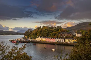 Portree Habour. Portree is the Capital town on the Isle of Skye. Scotland Portree Habour. Portree is the Capital town on the Isle of Skye. Scotland