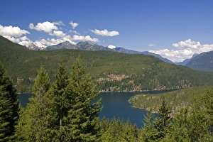 Ross Lake in the North Cascade Range, Washington Ross Lake in the North Cascade Range, Washington
