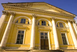 Russia, Pushkin. Front entrance to Alexander Palace, built for Tsar Alexander I. Credit as Russia, Pushkin. Front entrance to Alexander Palace, built for Tsar Alexander I. Credit as