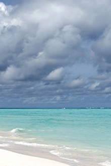 Seascape - the tourquise of the sea reflected on the clouds was one of the most efficient Seascape - the tourquise of the sea reflected on the clouds was one of the most efficient