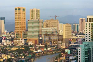 Skyline along Manila Bay, Manila, Philippines Skyline along Manila Bay, Manila, Philippines