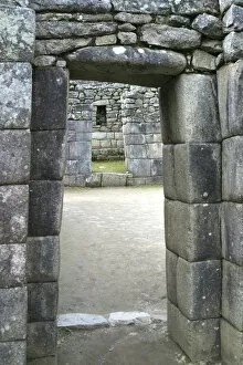 Images Dated 4th December 2002: South America Peru Machu Picchu Doorway