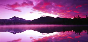 Sparks Lake, Deschutes National Forest, Oregon Sparks Lake, Deschutes National Forest, Oregon