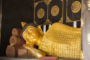 Thailand, Chiang Mai, Wat Chedi Luang. Reclining Buddha statue Thailand, Chiang Mai, Wat Chedi Luang. Reclining Buddha statue