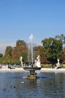 The Tuileries Garden. Small lake. Paris, France The Tuileries Garden. Small lake. Paris, France