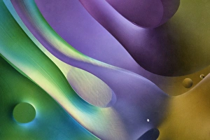 USA, Pennsylvania, Erie. Oil abstract. Credit as: Ellen Anon / Jaynes Gallery USA, Pennsylvania, Erie. Oil abstract. Credit as: Ellen Anon / Jaynes Gallery