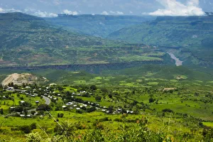 Village and farmland, Great Blue Nile Gorge, between Addis Ababa and Bahir Dar, Ethiopia Village and farmland, Great Blue Nile Gorge, between Addis Ababa and Bahir Dar, Ethiopia