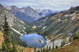 WA, Wenatchee NF; Lake Ann from Maple Pass Loop trail WA, Wenatchee NF; Lake Ann from Maple Pass Loop trail