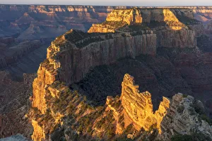 Wotans Throne at Cape Royal on the North Rim in Grand Canyon National Park, Arizona, USA Wotans Throne at Cape Royal on the North Rim in Grand Canyon National Park, Arizona, USA