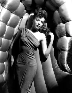 Vintage Celebrity Photos Prints: Ida Lupino, 1946