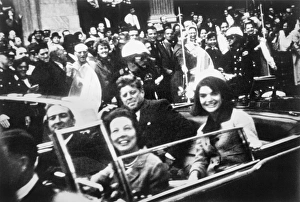 35th President of the United States. Kennedy and his wife, Jacqueline, with Texas Governor John Connally and his wife 35th President of the United States. Kennedy and his wife, Jacqueline, with Texas Governor John Connally and his wife