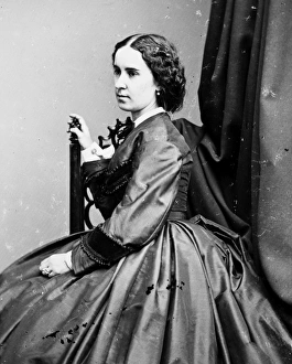 CLARA LOUISE KELLOGG (1842-1916). American dramatic soprano CLARA LOUISE KELLOGG (1842-1916). American dramatic soprano
