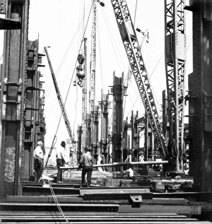 EMPIRE STATE BUILDING 1930. Avenue of Girders, Empire State Building, New York City EMPIRE STATE BUILDING 1930. Avenue of Girders, Empire State Building, New York City