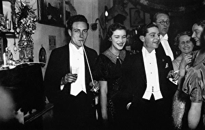 ENGLAND: PARTY GUESTS. Bright Young Things. Guests at a party held by Sir Oliver ENGLAND: PARTY GUESTS. Bright Young Things. Guests at a party held by Sir Oliver