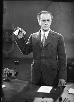 Images Dated 27th November 2007: FILM: METROPOLIS, 1927. Film still with Alfred Abel as Joh Frederson