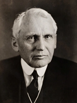 FRANK BILLINGS KELLOGG (1856-1937). American statesman. Photographed in 1923 FRANK BILLINGS KELLOGG (1856-1937). American statesman. Photographed in 1923