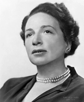 HORTENSE POWDERMAKER (1900-1970). American anthropologist. Photograph by Jacobi Lotte HORTENSE POWDERMAKER (1900-1970). American anthropologist. Photograph by Jacobi Lotte