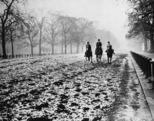 LONDON: ROTTEN ROW, c1895. Riders on Rotten Row, on the south side of Hyde Park, London LONDON: ROTTEN ROW, c1895. Riders on Rotten Row, on the south side of Hyde Park, London