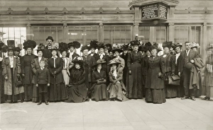 MASS WEDDING, c1900. 20 couples from the Richmond area, photographed on their arrival MASS WEDDING, c1900. 20 couples from the Richmond area, photographed on their arrival