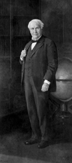 THOMAS EDISON (1847-1931). American inventor THOMAS EDISON (1847-1931). American inventor