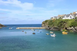 Port Isaac Prints: Print of Port Isaac Harbour, Cornwall
