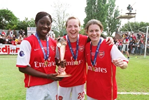 Anita Asante, Gemma Davison and Karen Carney (Arsenal) with the European Trophy Anita Asante, Gemma Davison and Karen Carney (Arsenal) with the European Trophy